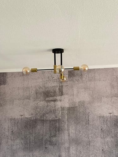 Customer photo review of Ampolleta Led Vintage Redonda 4W E27 Luz Calida Ahorro de energia