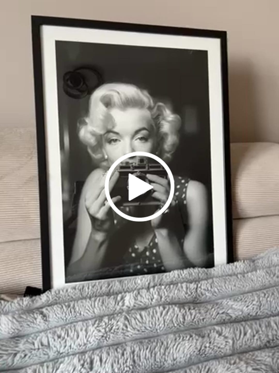 Customer video review of Marilyn Monroe Poster