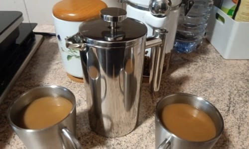 Customer photo review of Prensa francesa con filtro, cafetera hecha a mano de acero inoxidable, aislamiento de doble pared de alta calidad, 350ml/800ml/1000ml
