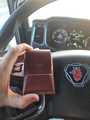 Customer photo review of Slimmad plånbok i äkta läder