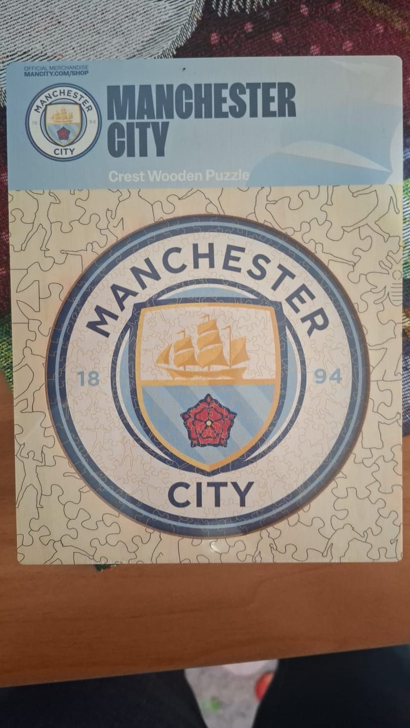 Customer photo review of Manchester City FC® Logo - Wooden Puzzle