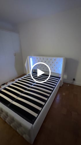 Customer photo review of Lit coffre capitonné avec LED - AMELIE
