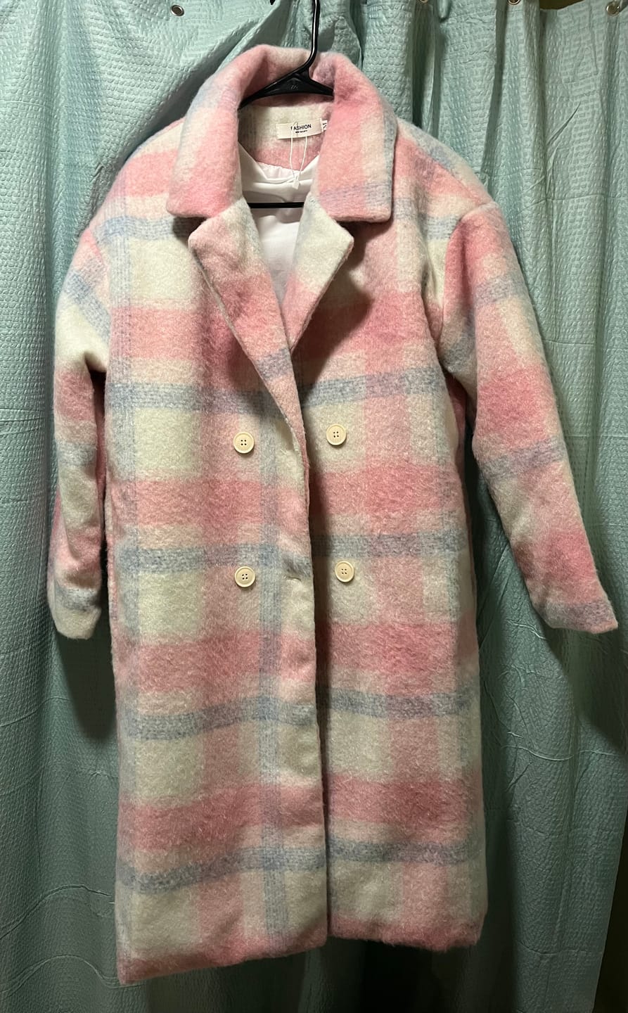 Customer photo review of Nordic Women's Oversized Trench Coat
