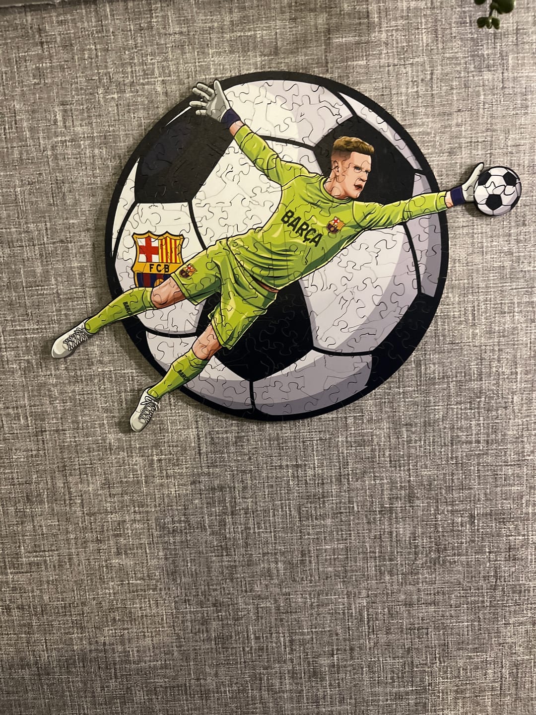 Customer photo review of FC Barcelona® Crest - Wooden Puzzle