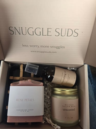 Customer photo review of Snuggle Suds Baby Essentials Bundle