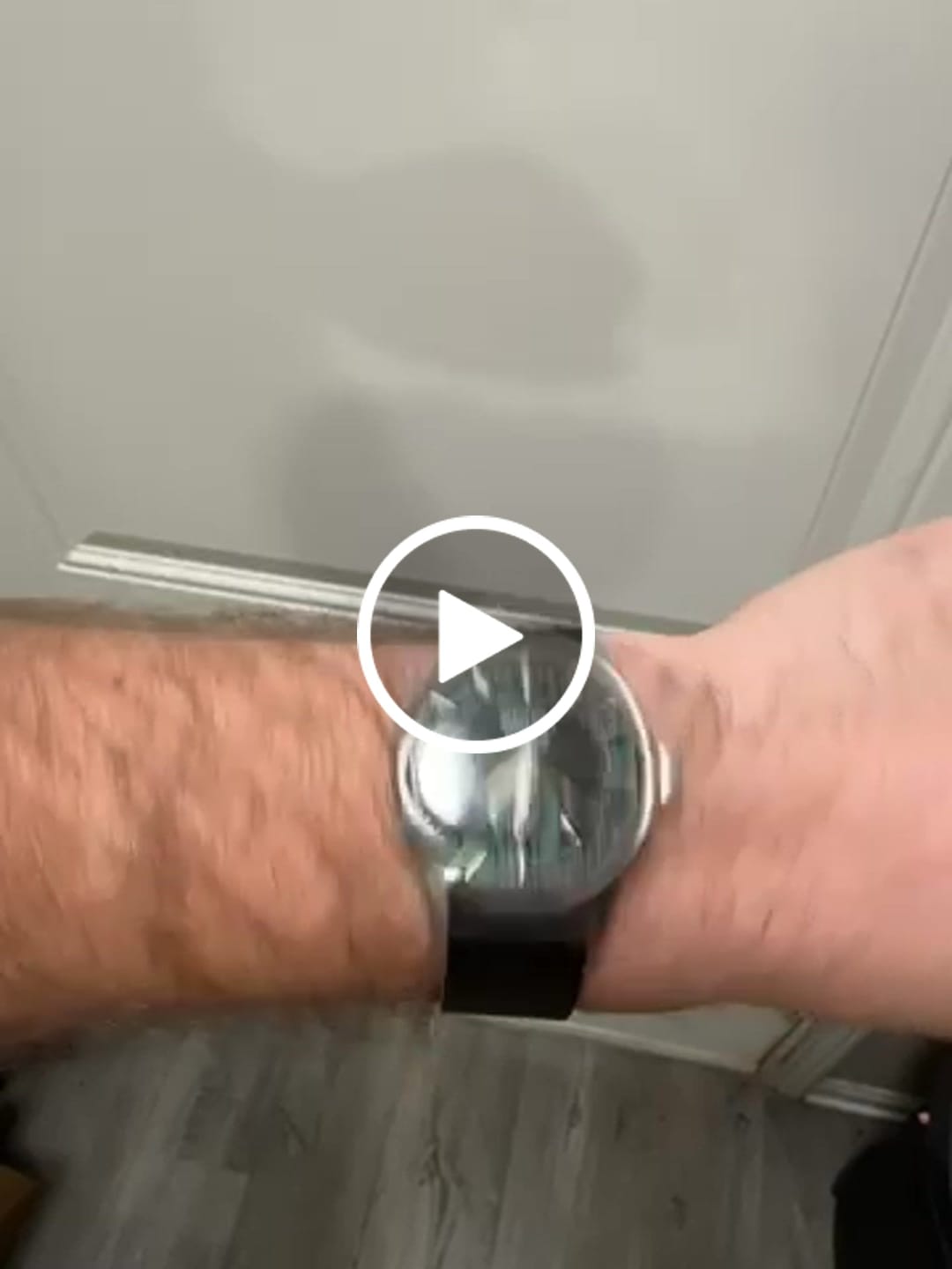 Customer video review of Ribbed Military Nylon Watch Strap - Black