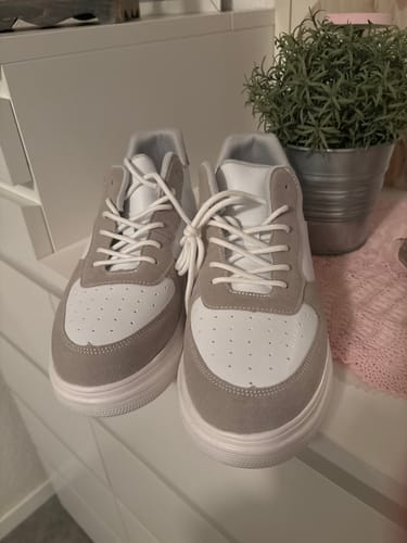 Customer photo review of ELEVATESHOES GREY STREET