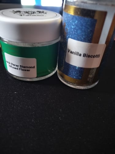 Customer photo review of Vanilla Biscotti Snowcaps