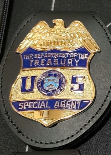 Customer photo review of USDT U.S. Department of Treasury ATF Special Agent Badge 1972-2002
