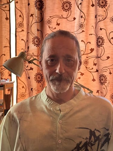 Customer photo review of LAPD Los Angeles Police Badge Solid Copper Replica Cosplay Movie Props