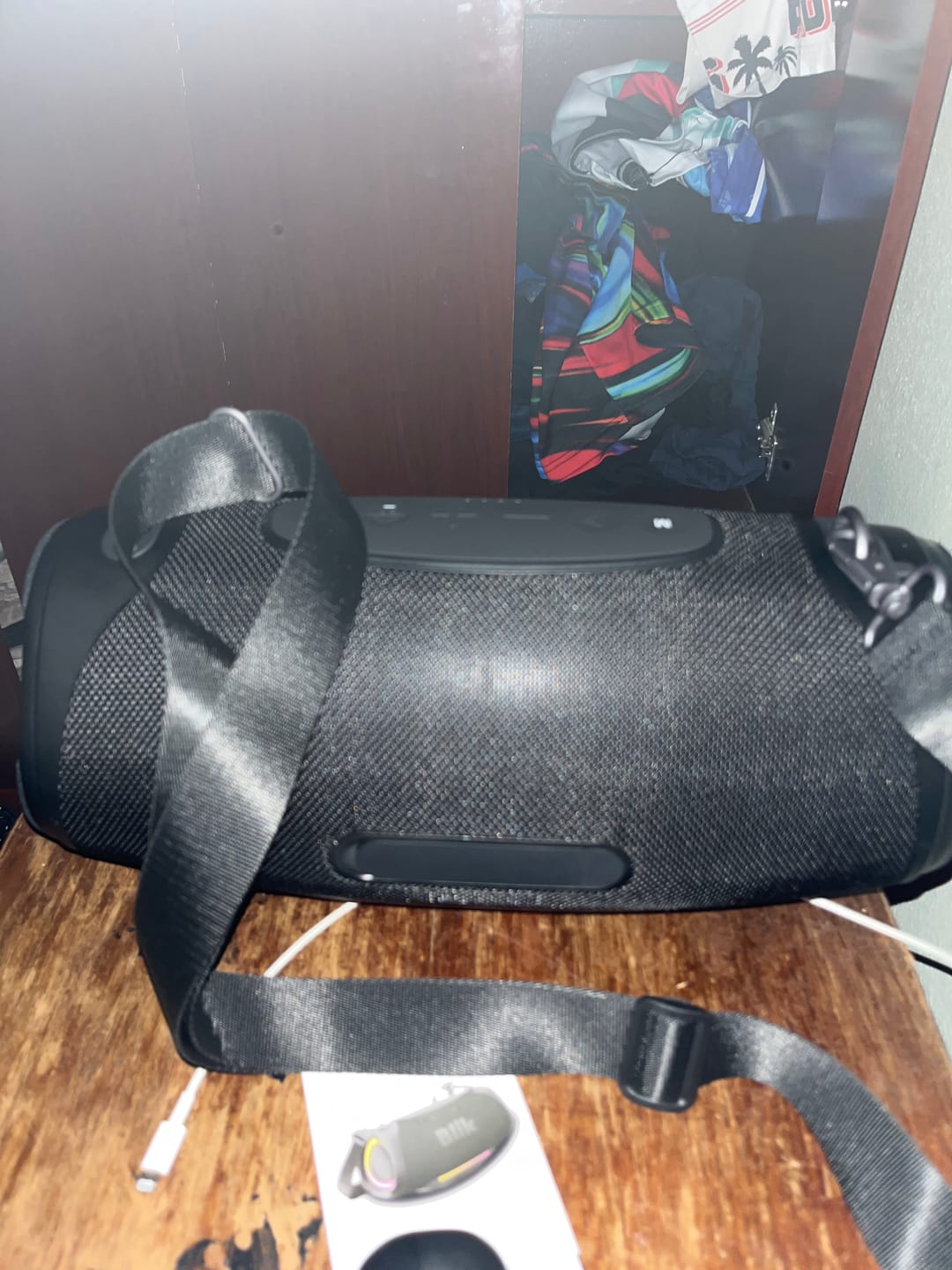 Customer photo review of Parlante Bluetooth Portátil Blik Bass300 80W IPX7 8 Hrs