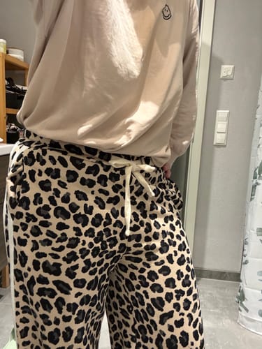 Customer photo review of Jogpants LIGHT LEO STRIPES