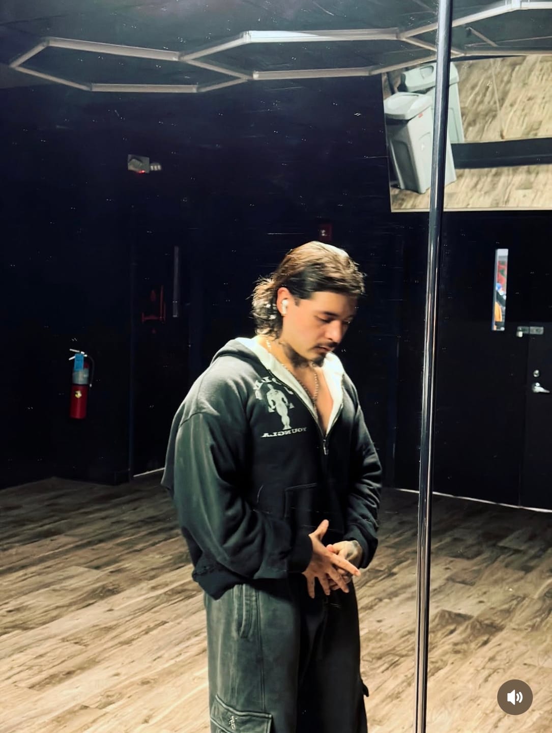 Customer photo review of 5226 - Gold's Iron Legacy Layered Zip-Ups