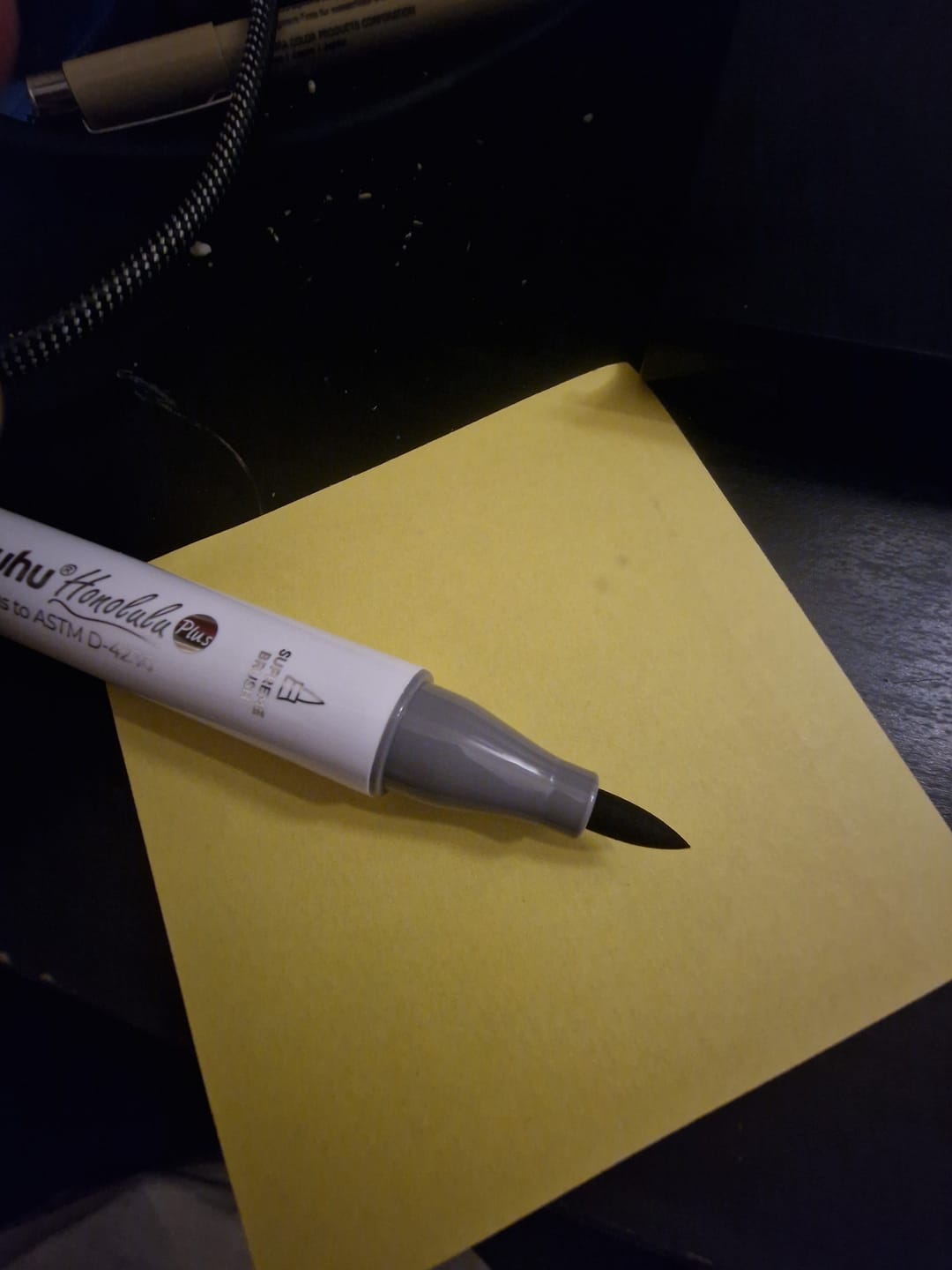 Customer photo review of Ohuhu Honolulu Plus Series Supreme Rubber Brush Tip Markers