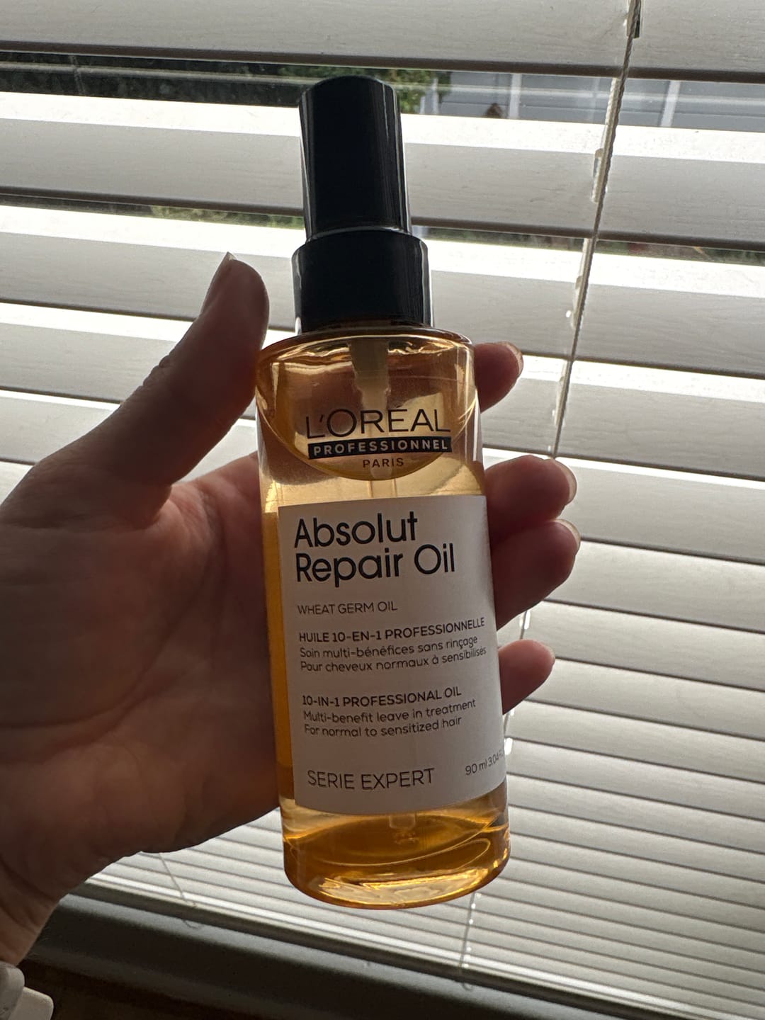 Customer photo review of L'Oréal Absolut Repair Oil 10-In-1 Leave-In Treatment 90 ml