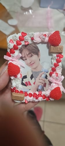 Customer photo review of ONEW Official Light Stick