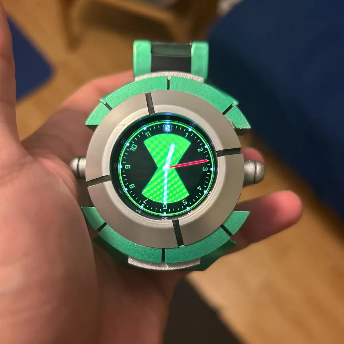 Customer photo review of Ben 10 Alien Force Aliens The Omnitrix Life Size Wearable Replica (Touch Sensing)