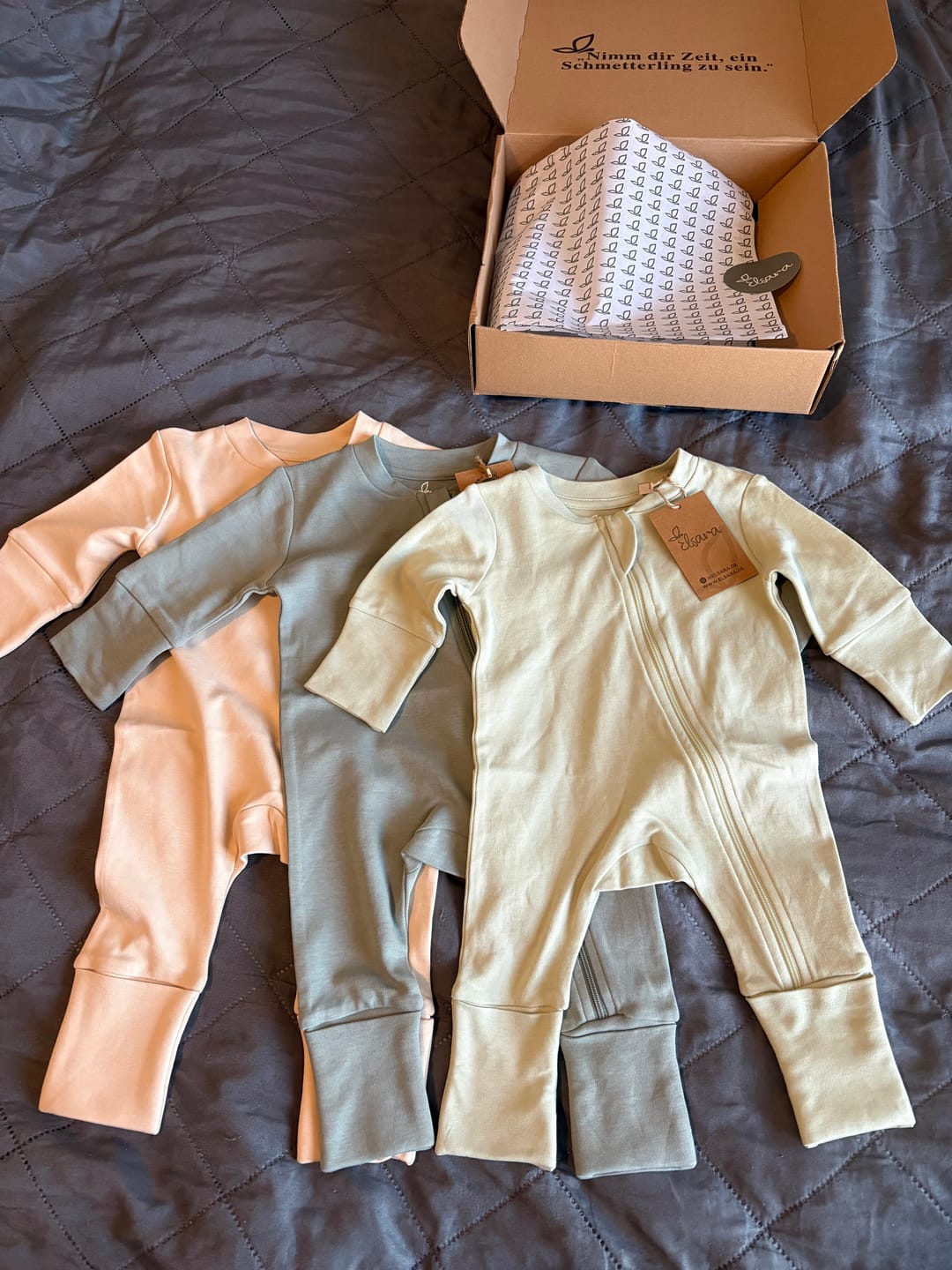 Customer photo review of Cloudy Schlafanzug - Mint