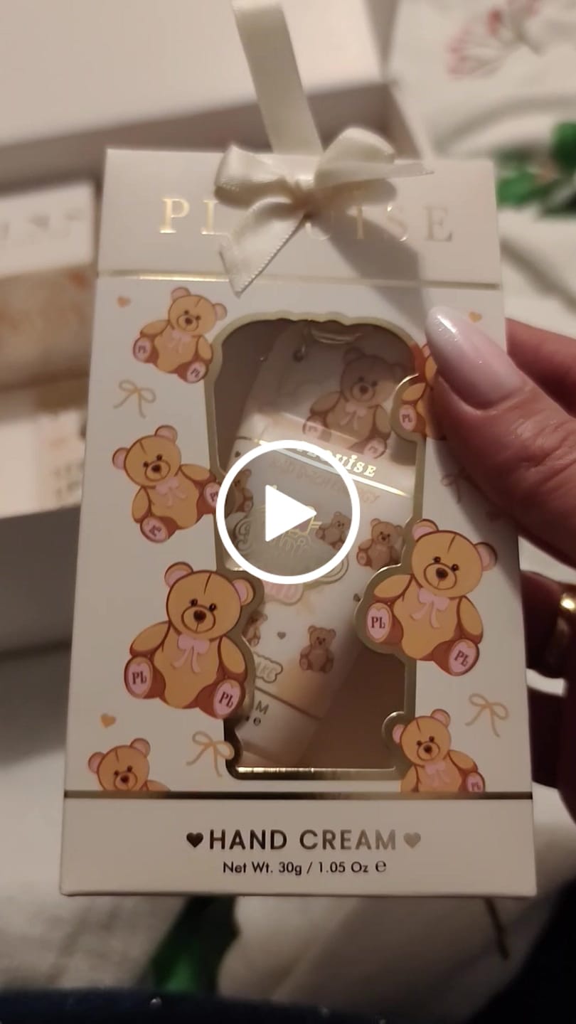 Recenzja wideo klienta dotycząca kremu do rąk Pomocna dłoń – ciasto kokosowe