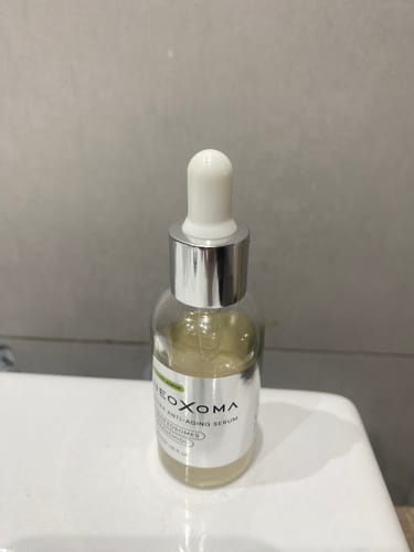 Customer photo review of Sérum de Exosomas Ultra Rejuvenecedor con Bioexosomas de Bakuchiol