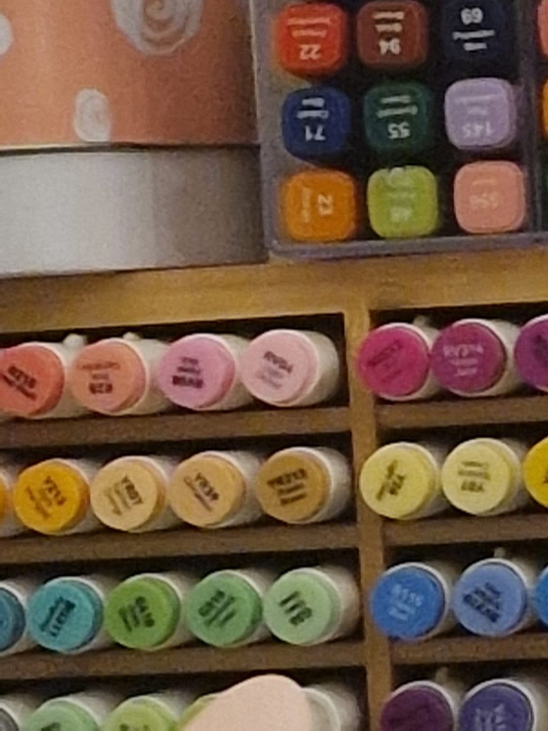 Customer photo review of Ohuhu Honolulu Plus Series Supreme Rubber Brush Tip Markers