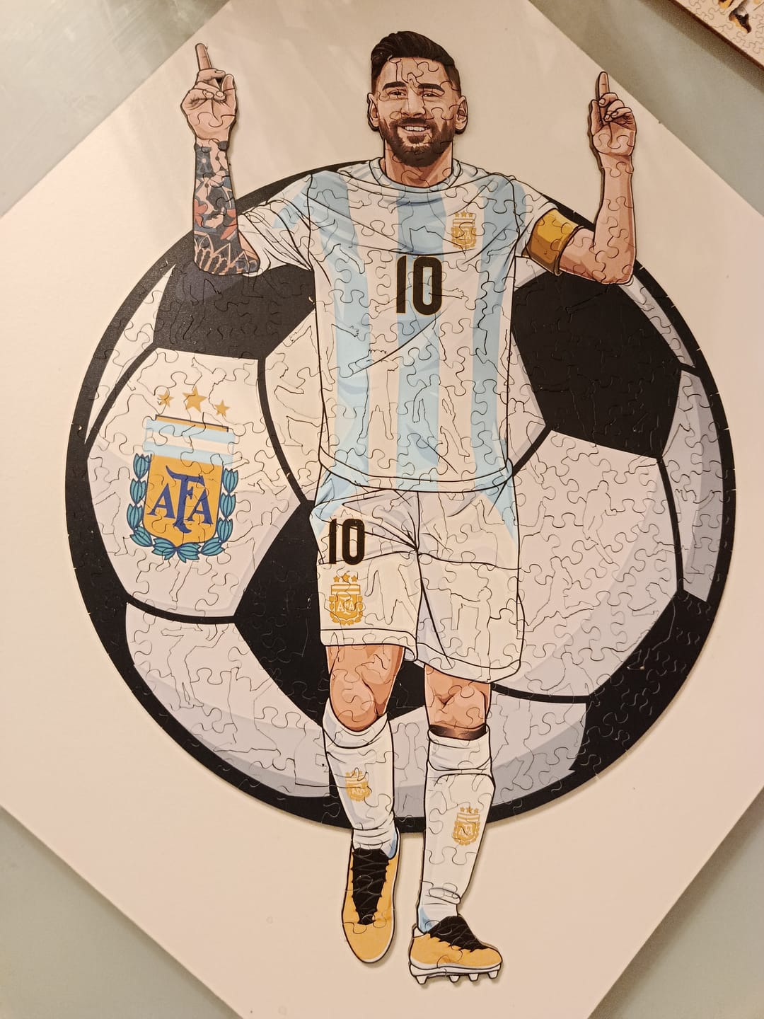Customer photo review of Lionel Messi - Puzzle en Bois
