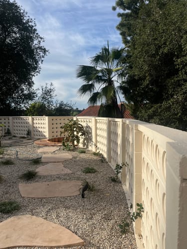 Crater White 7 5 Cement Breeze Block