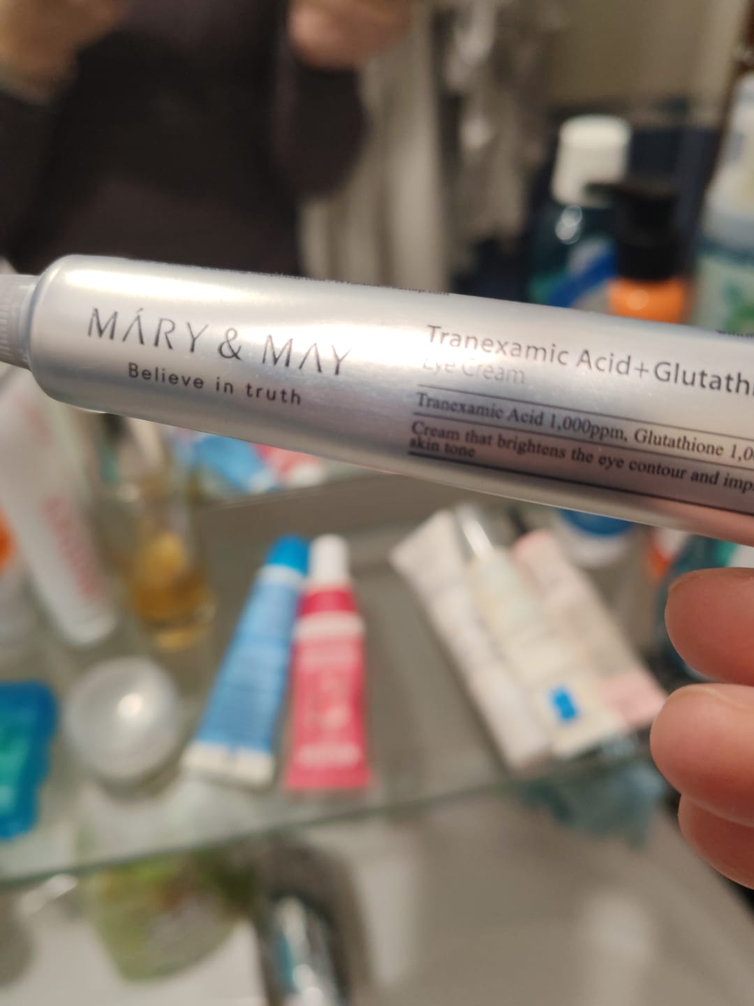 Customer photo review of Mary&May Tranexamic Acid+Glutation krema za područje oko očiju