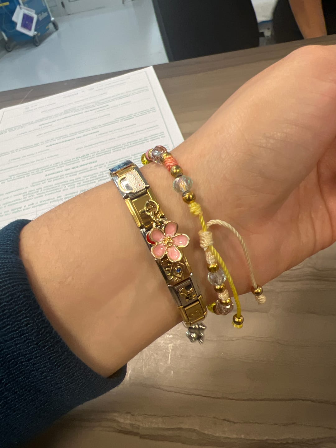 Customer photo review of Charm Flor rosa