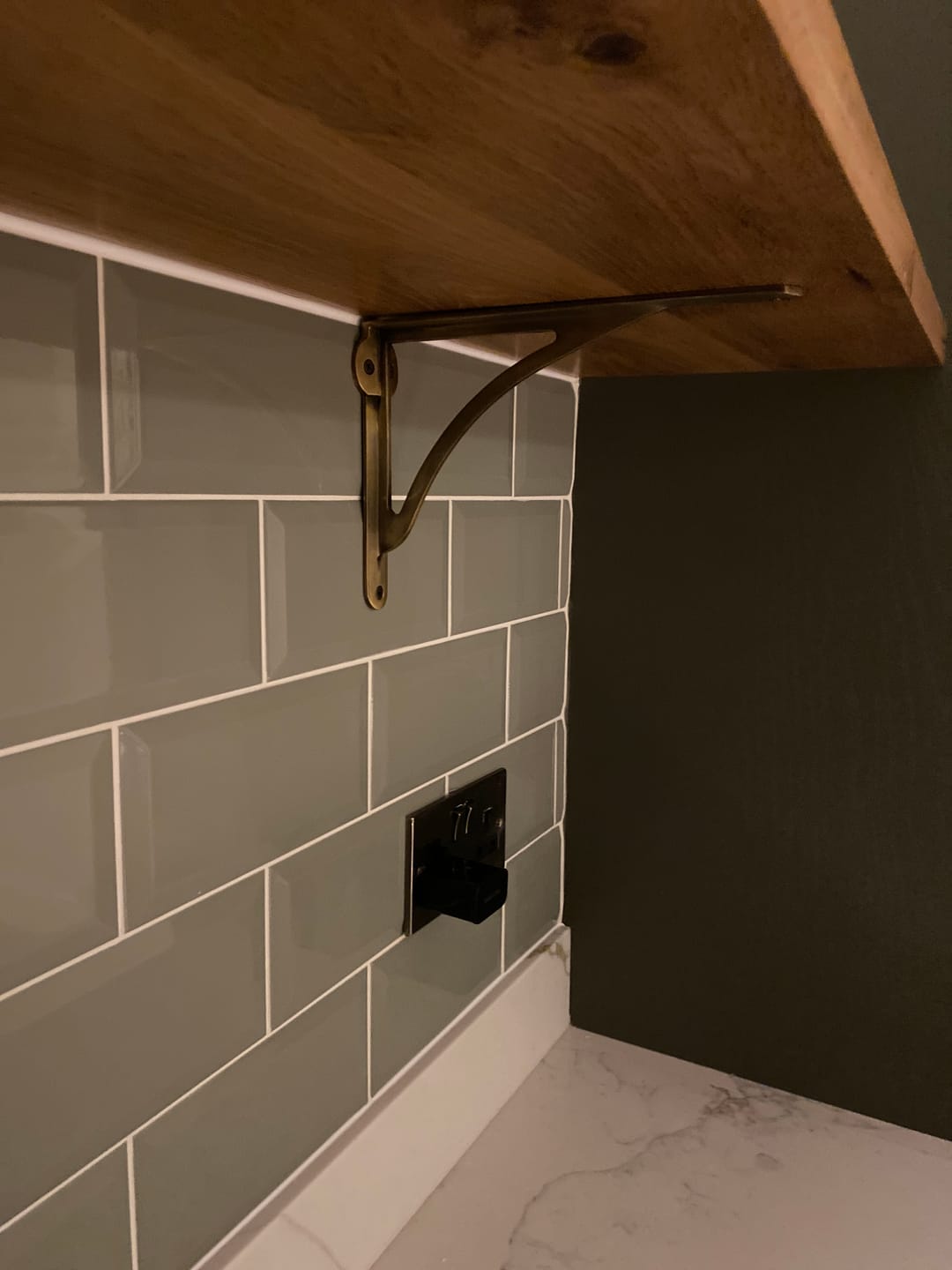 Customer photo review of Ironbridge Aged Brass Shelf Brackets | 4.5/6/7/8/10"