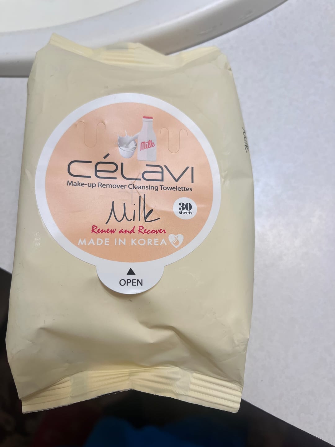 Customer photo review of K Beauty 30 Pack Wipes - Over 20 Assorted Essences