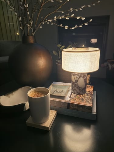 Customer photo review of Auríe Portable Lamp Viola Marble - B2B - United States
