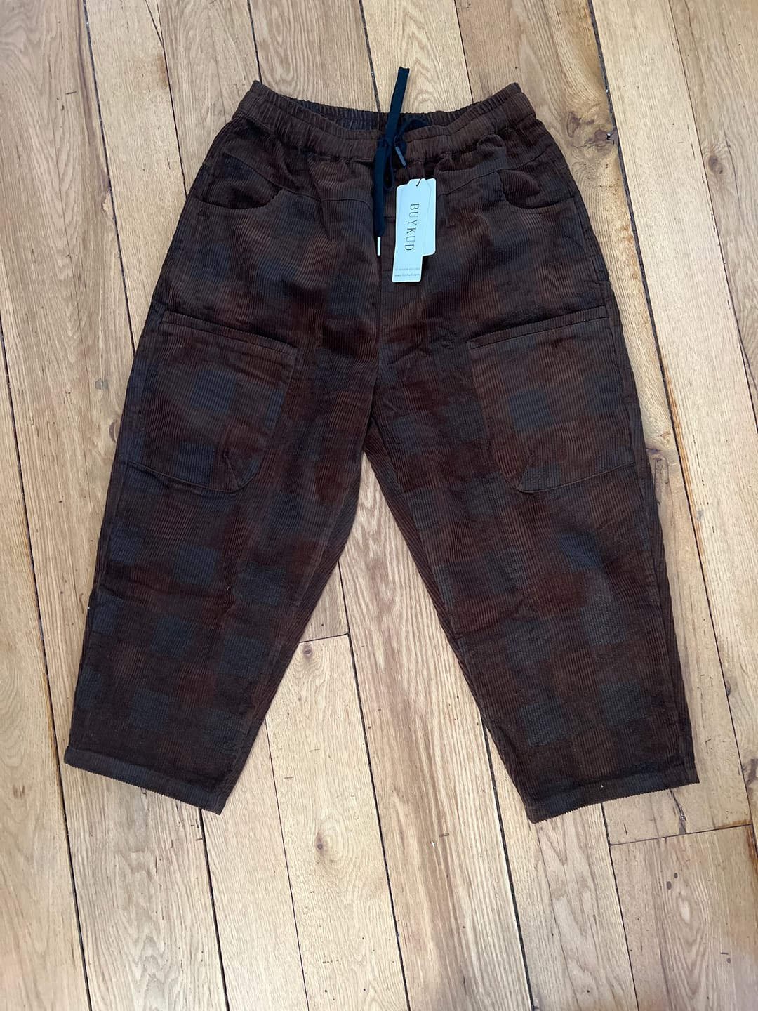 Customer photo review of Plus Size Women Retro Plaid Corduroy Loose Harem Pants