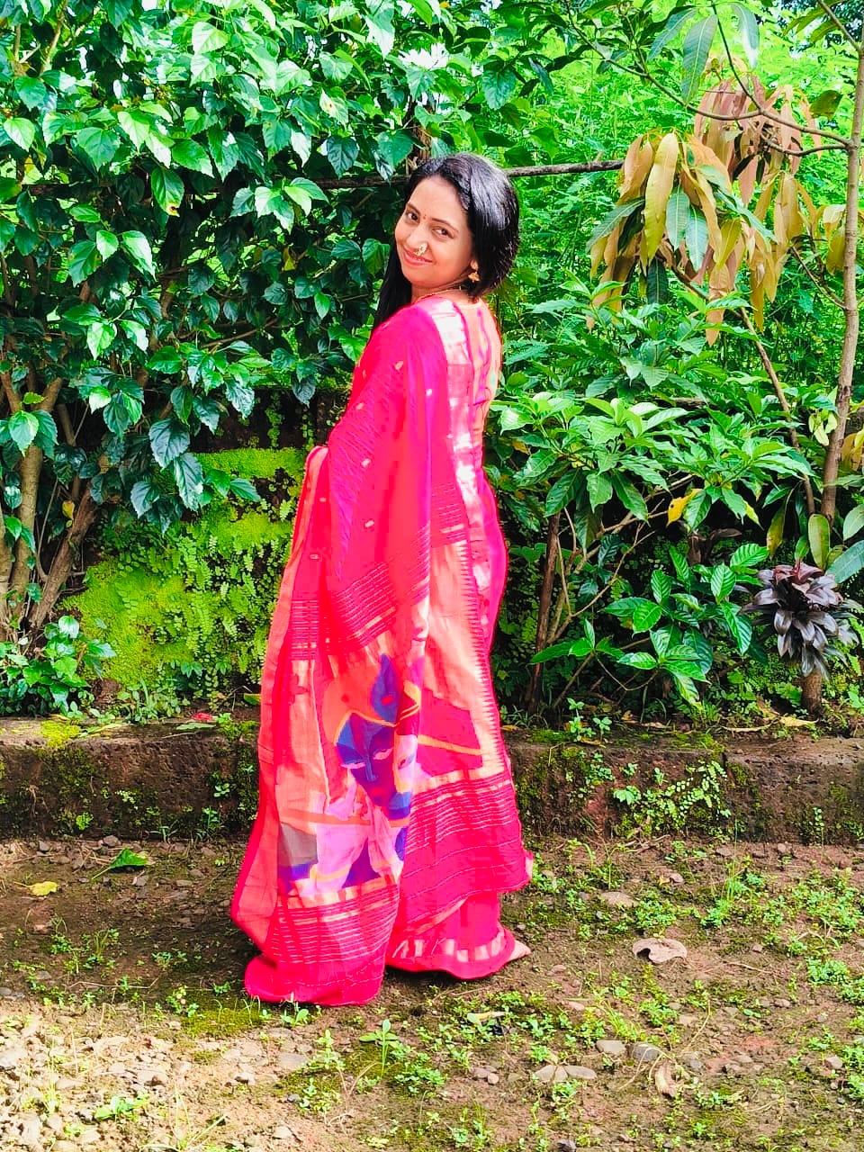 Customer photo review of Mahalakshmi ~ Handloom Pure Silk Muniya Border Tissue  Paithani with Lotus Pallu in Sea Green