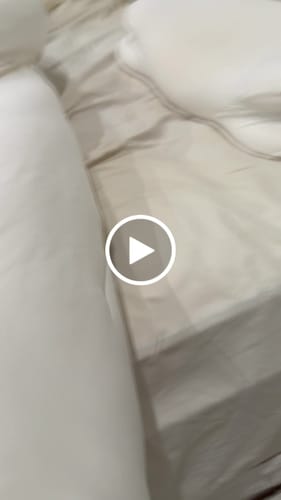 Customer video review of MarshMellow Comforter