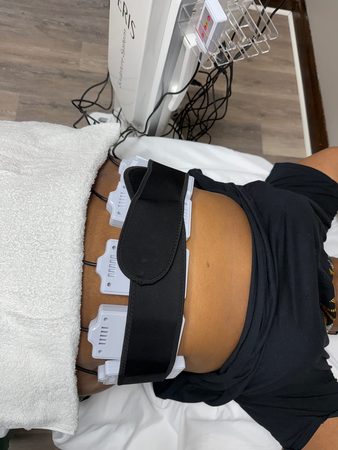 Customer photo review of Eris® Lipo Cavitation Machine 6 in 1 Professional