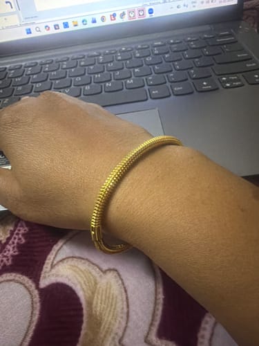 Customer photo review of Solar Orbit Bracelet