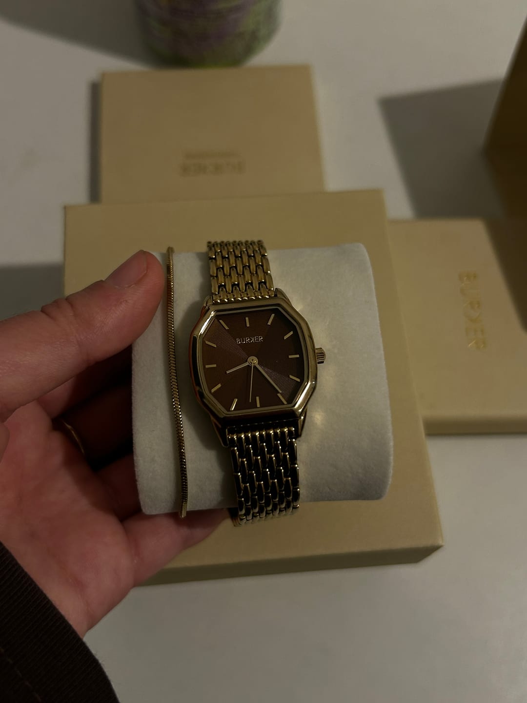 Customer photo review of Julia Gold Brown