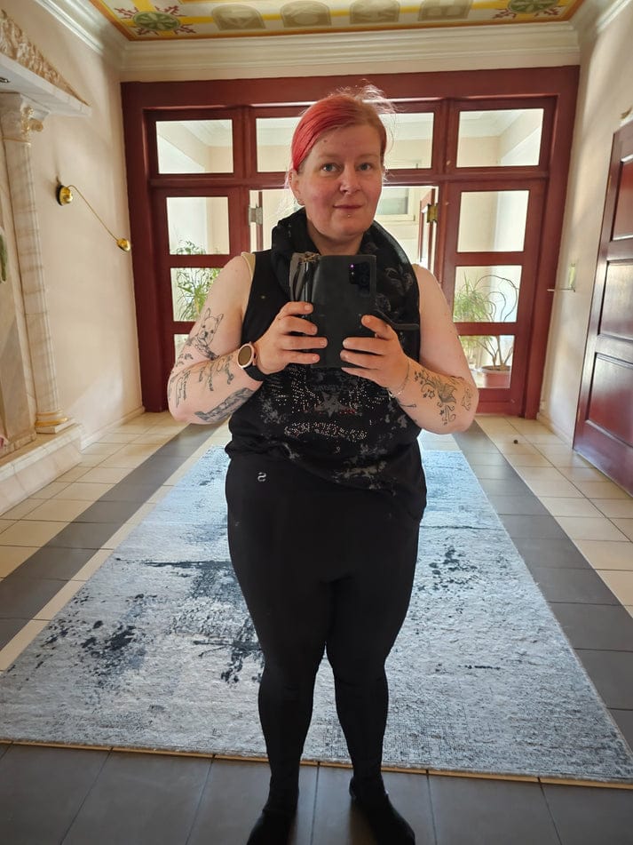 Customer photo review of 1 x Resistance Band Leggings