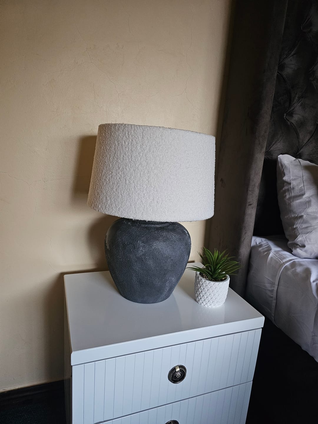 Customer photo review of Santi Ceramic Table Lamp Black