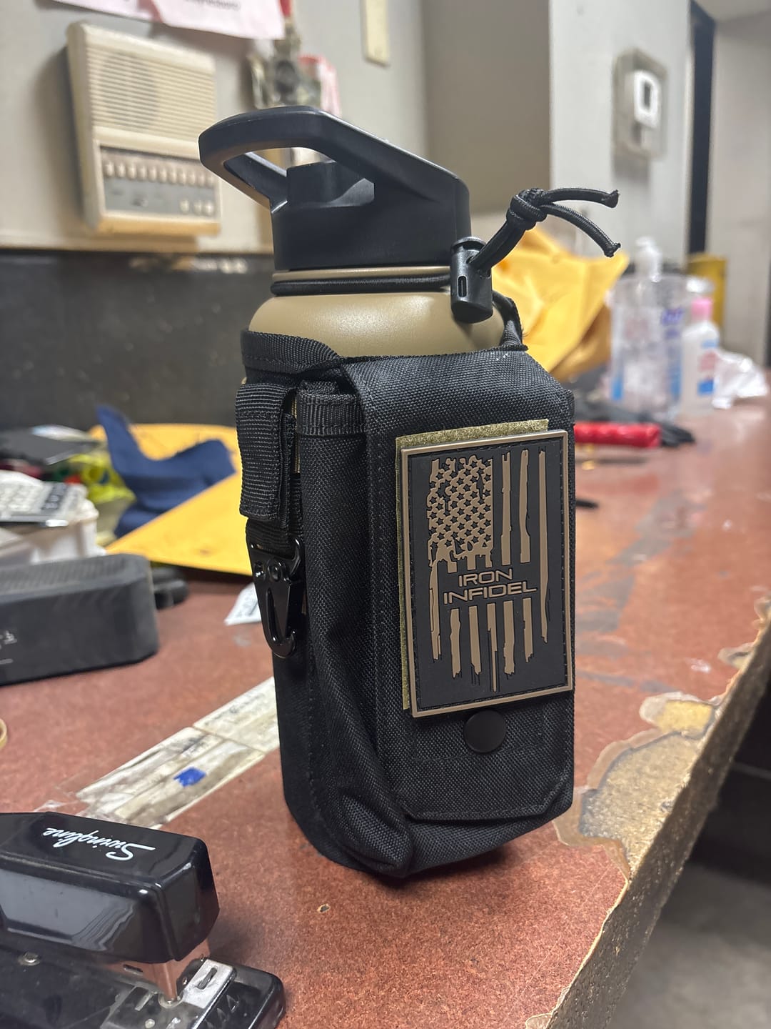 Customer photo review of 32oz Compact Battle Bottles