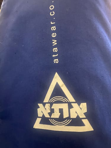 Customer photo review of תיק של אתא משולש קטן