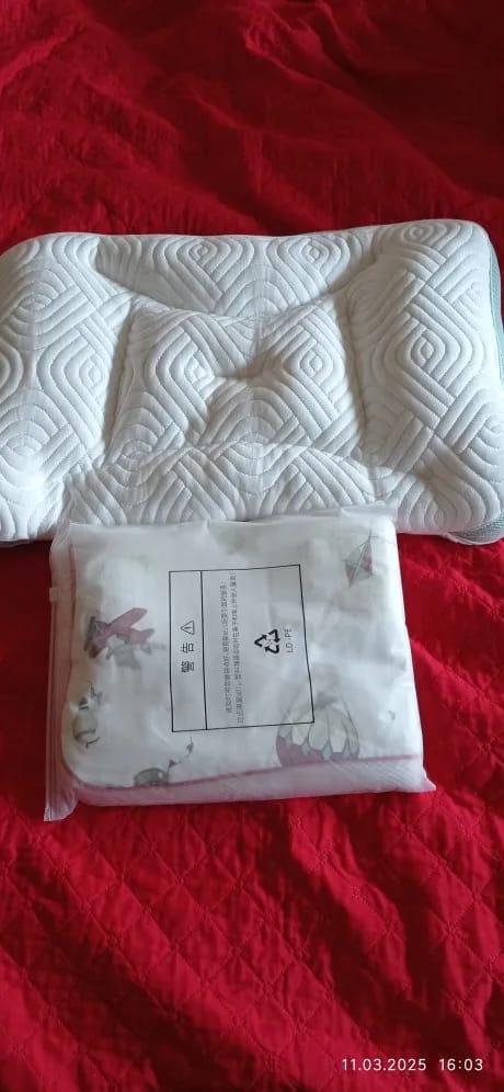 Customer photo review of Ergonomic Kids Pillow