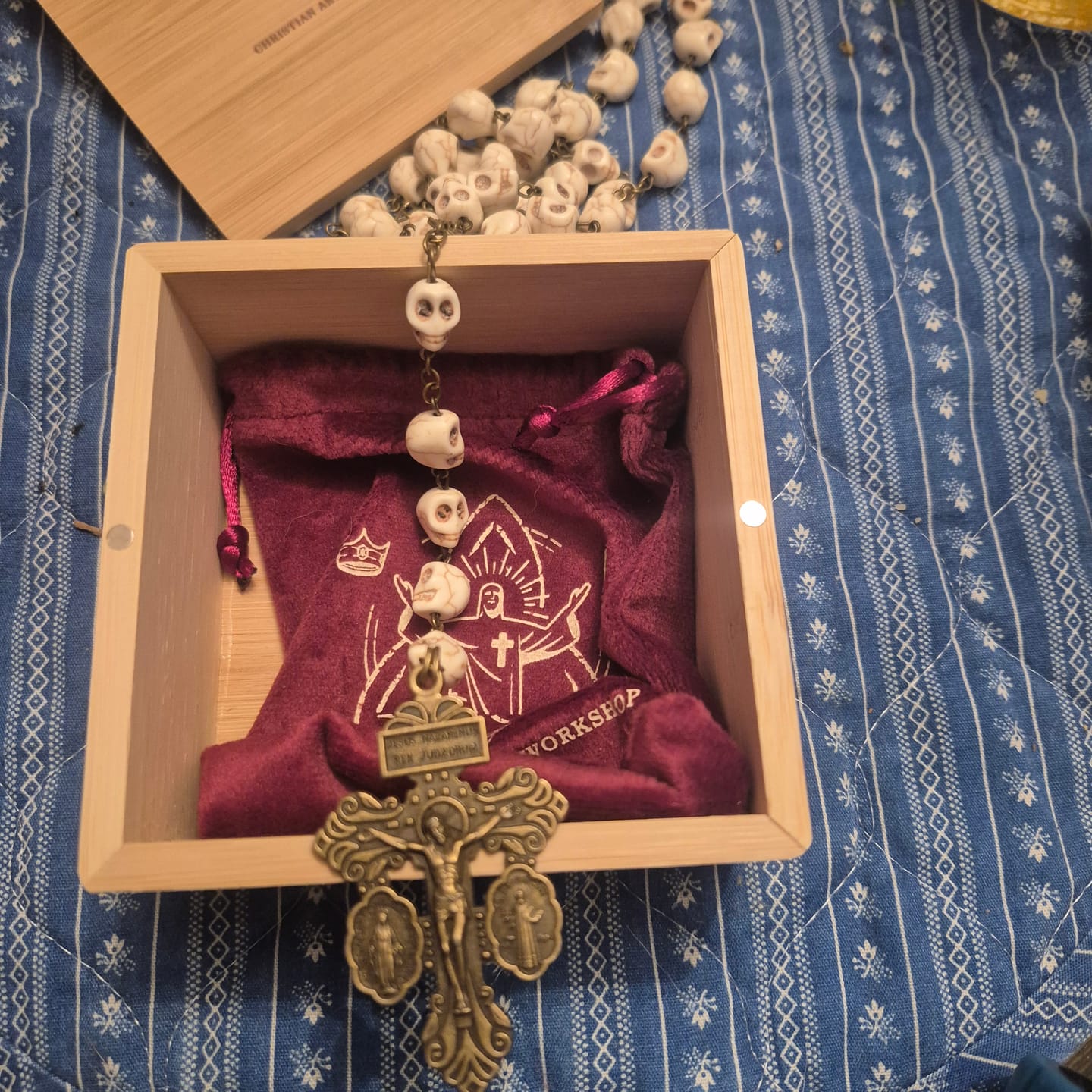 Customer photo review of FREE Today: Saint Benedict & Crucifix of 8 mm White Pine Skull Alloy Chain Rosary Necklace