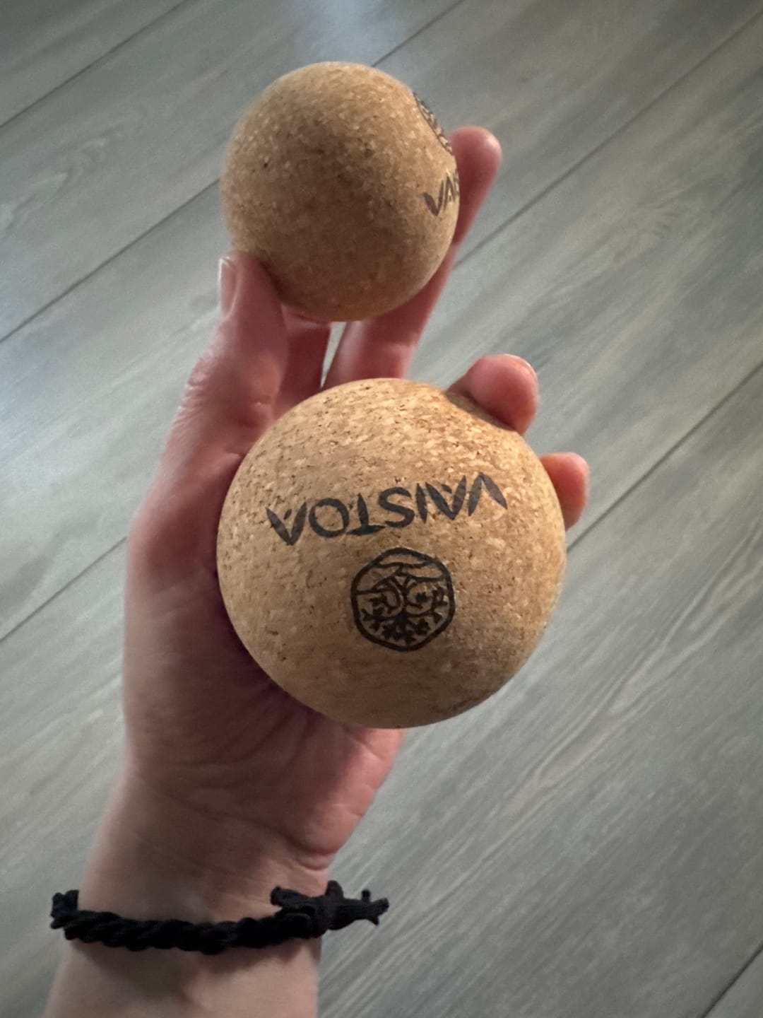 Customer photo review of Vaistoa Jalkapohjien Hierontapallot 2kpl