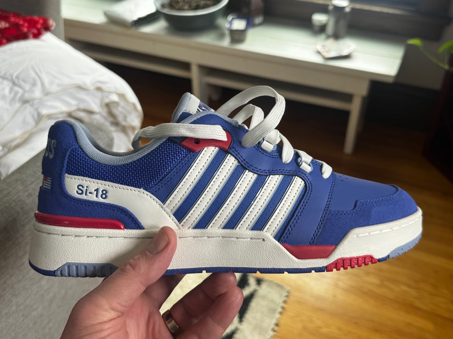 Customer photo review of 08531-402-M | SI-18 RIVAL | SURF THE WEB/MARS RED/BLUE BLIZZARD