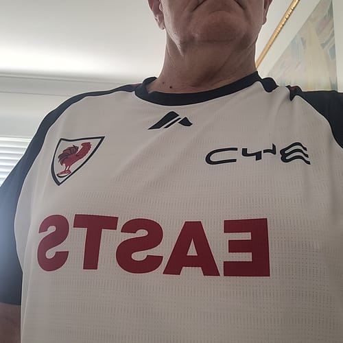 Customer photo review of 2026 Sydney Roosters Run Out Tee (White)