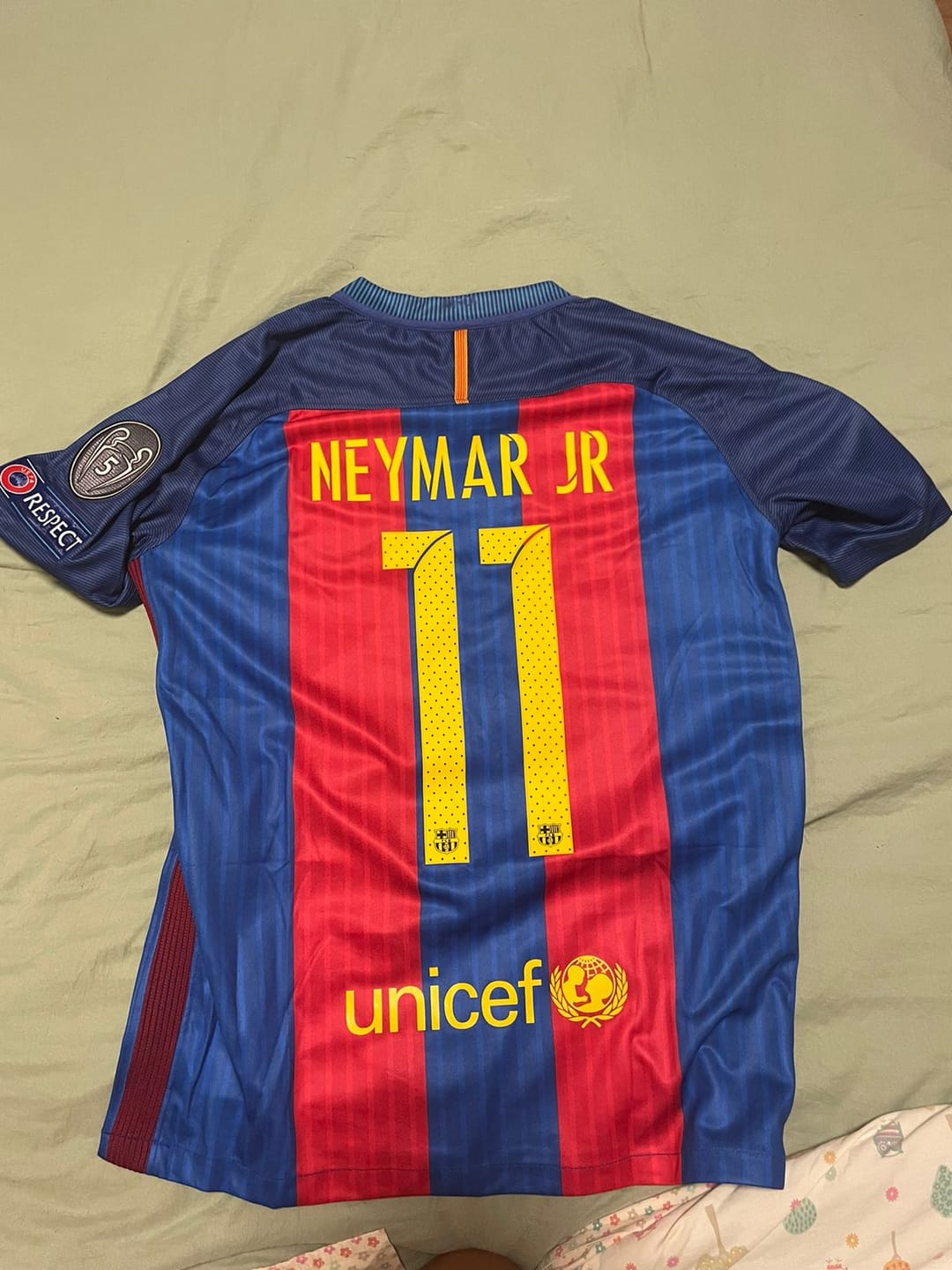 Customer photo review of Camisa Barcelona I 2016/17