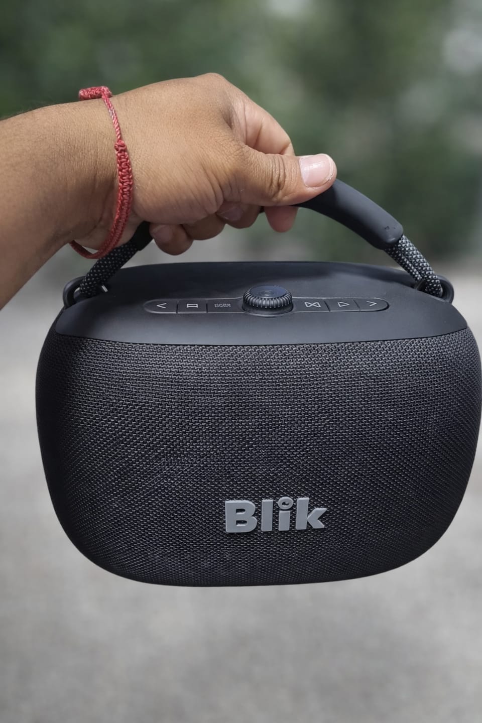 Customer photo review of Parlante Bluetooth Portátil Blik Hypebox 100W IPX5 10 Hrs