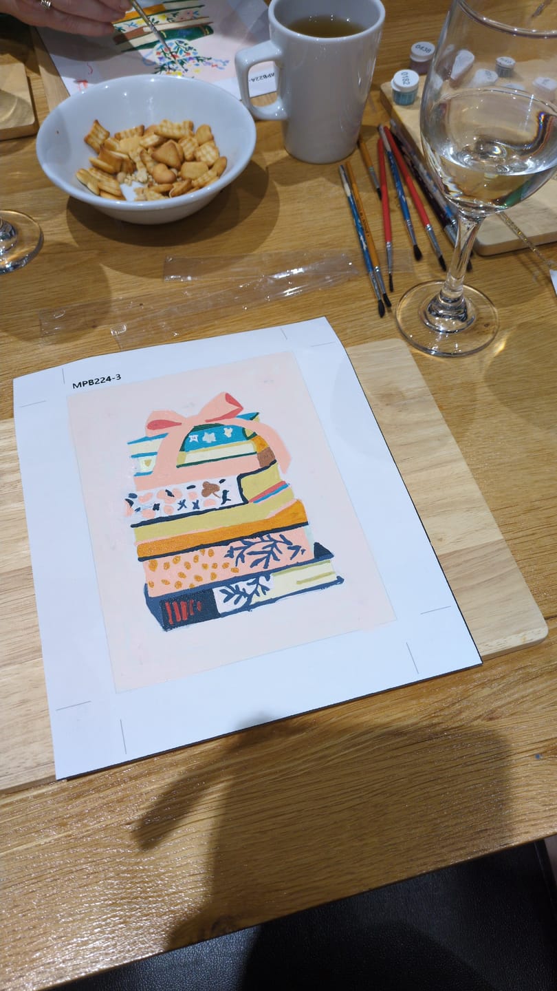 Customer photo review of 6 Mini Paintings - Colorful Books Set